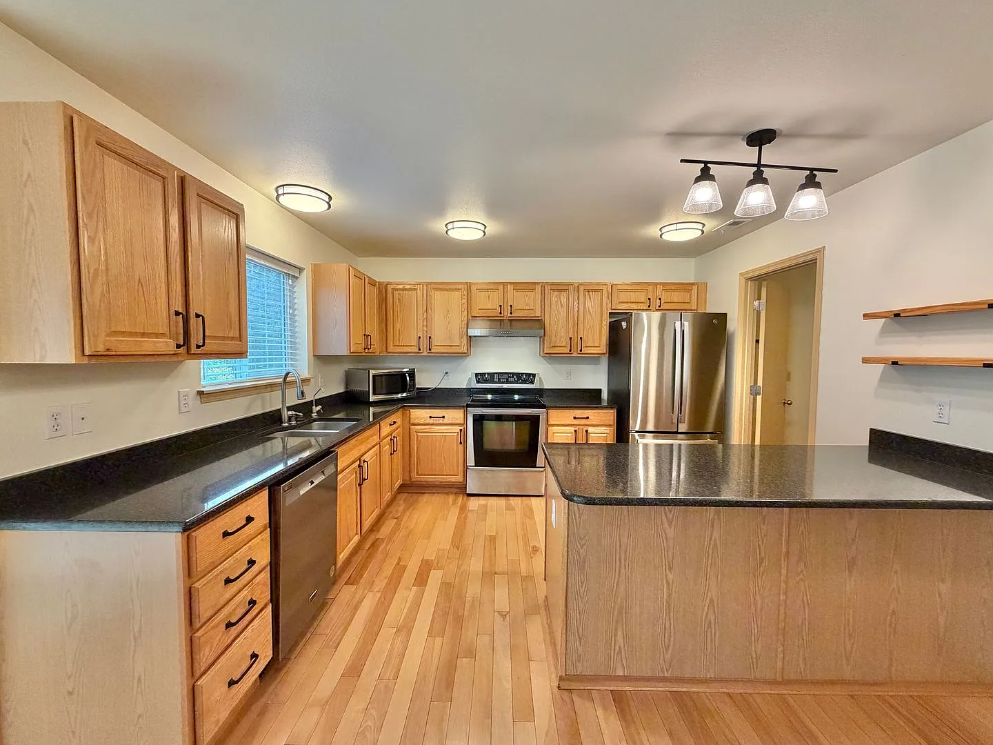 Spacious Poulsbo Home Close to Everything — Photo 2
