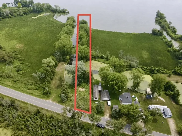 W597 County Road H #1, Fremont, WI 54940