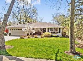 317 39th St, Downers Grove, IL 60515