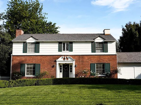2812 Shakespeare Dr