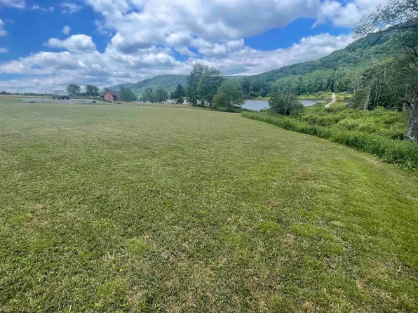 29 Waterfront Dr, Davis, WV 26260