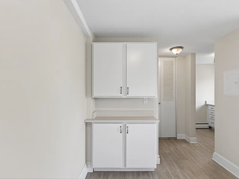 2915 W 50th St — Photo 18