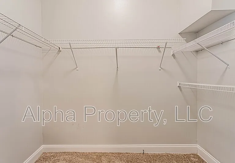 7 Highlawn Ave — Photo 15