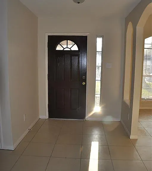 22122 Nobles Crossing Dr — Photo 2