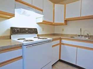 20 Maplewood Ln, Concord, NH 03303