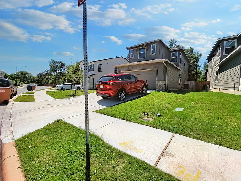 1111 Winnie Dr — Photo 4