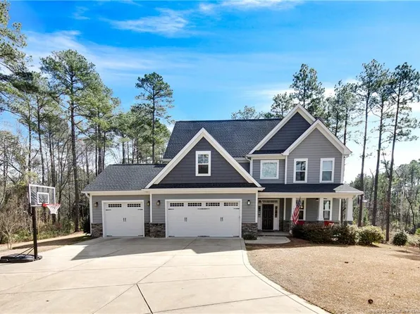 163 Heatherspring Way, Spring Lake, NC 28390