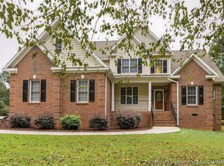 1912 Holiday Rd, Sanford, NC 27330