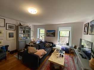 372 Grand Ave #4, Brooklyn, NY 11238
