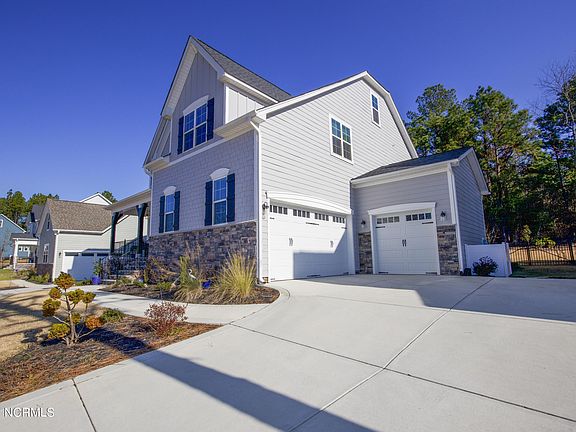 4th image of 119 Plantation Dr