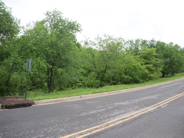 Lots 13 16 Broadway, Yellville, AR 72687