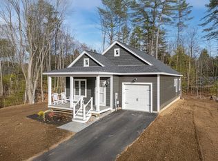 3 Renee Dr, Amherst, NH 03031