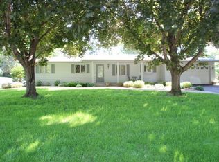 2570 Orchard Ln, White Bear Lake, MN 55110