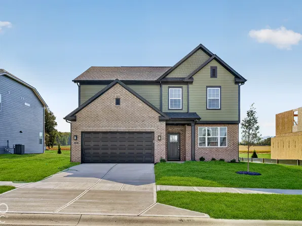 2389 Zion Trl, Greenwood, IN 46143