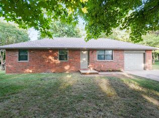 1004 N Hampton Ave, Republic, MO 65738
