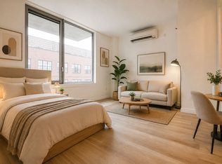 957 Atlantic Ave #215, Brooklyn, NY 11238