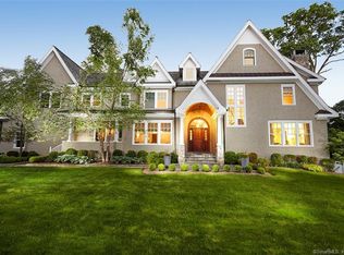 3 Pleasant Valley Ln, Westport, CT 06880