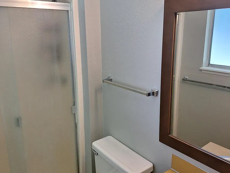 265 NE Silver Pine Dr — Photo 12