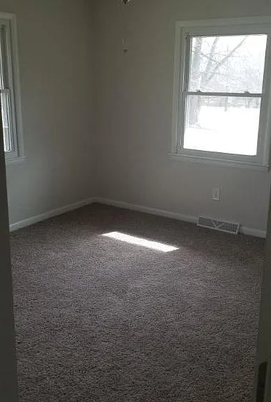 1505 Dear St — Photo 29