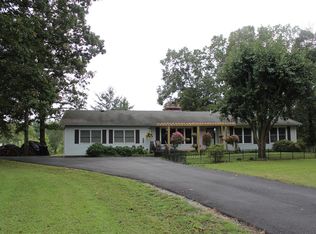 21044 Shawneetown Rd, Thompsonville, IL 62890