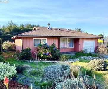 30336 Driftwood Dr, Gold Beach, OR, 97444