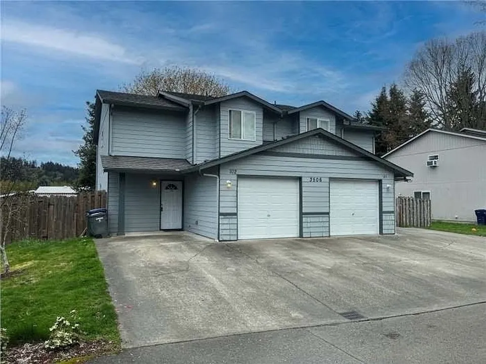 3506 I St NE #101 & 102
