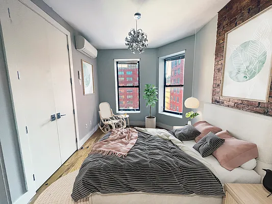 Rented by Bohemia Realty Group | media 20