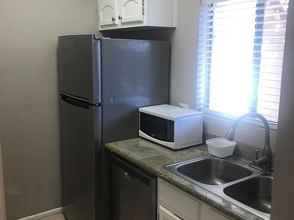 5th image of 11666 N 28th Dr Unit 119