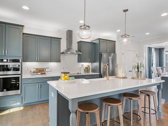 Images of the home are for illustrative purposes only and should never be relied upon