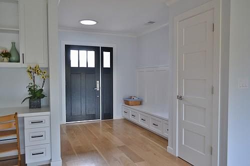 2nd image of 1542 Melba Ct