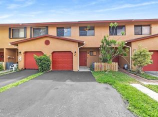 8025 NW 29th St, Sunrise, FL 33322
