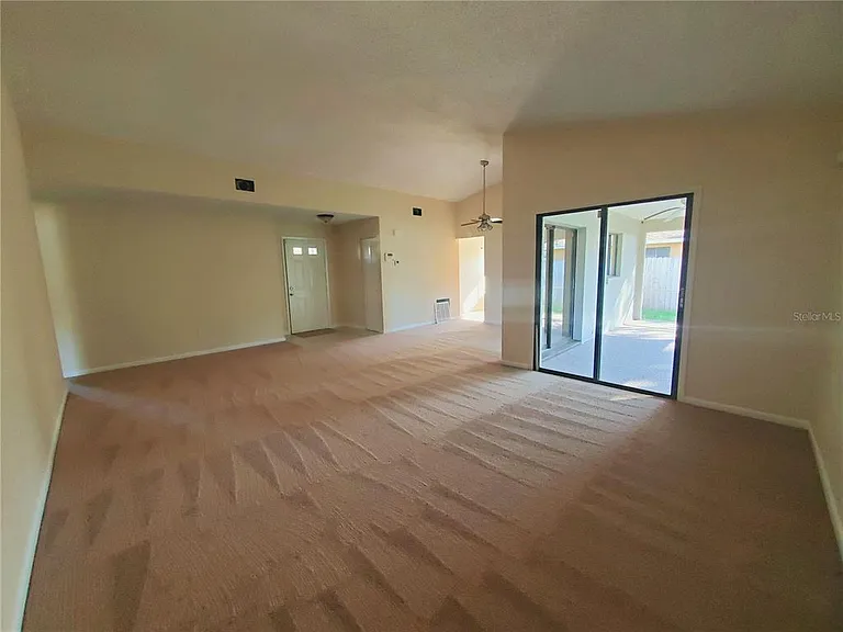 7 Blairton Ct — Photo 5