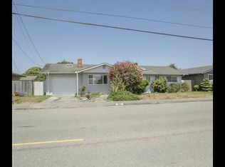 1987 Upper Bay Rd, Arcata, CA 95521