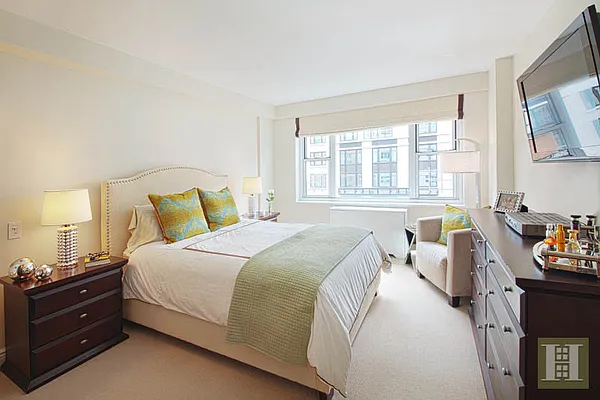 Sold by Halstead Real Estate | media 6