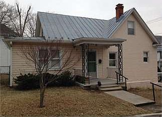 2nd image of 110 W Preston St