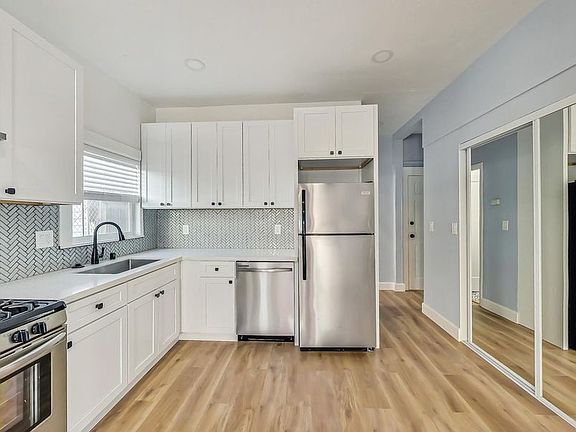 3rd image of 1444 1st Ave #2