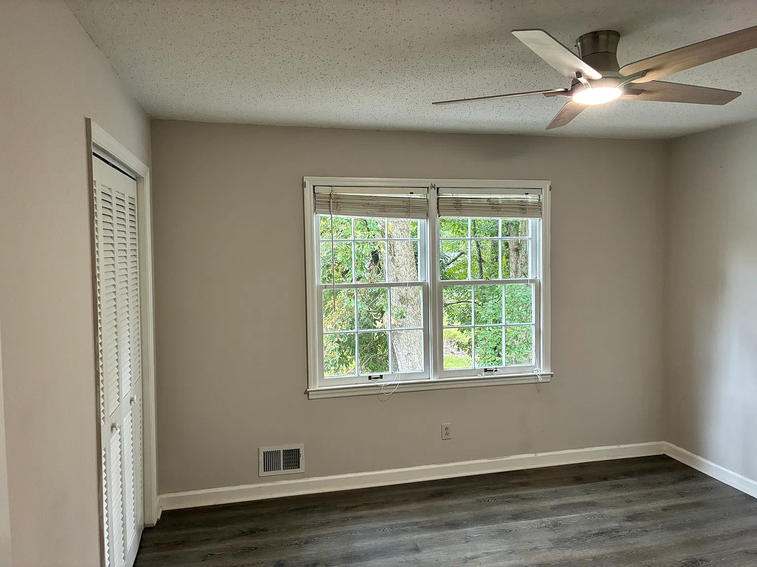 3 bed, 1769 sqft, $2,380 — Photo 3