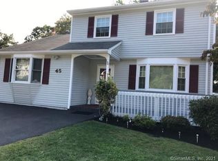 45 Sullivan Pl, Bridgeport, CT 06610