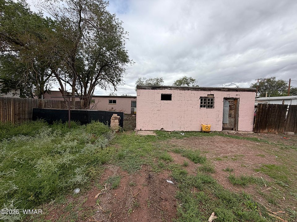 1st image of 352 N 5th Ave