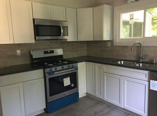 12585 W Cold Spring Rd, New Berlin, WI 53151