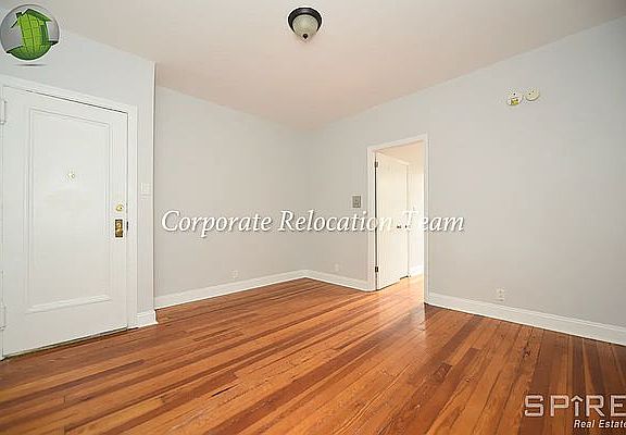 2nd image of 3018 43rd St APT 7