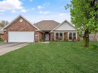 1503 S Breckenridge Loop, Rogers, AR 72756