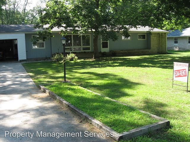 1st image of 2607 Woodland Dr