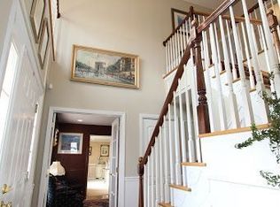 89 Fairfield Cir, Norwood, MA 02062