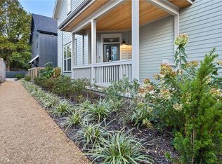 267 E 11th St, Fayetteville, AR 72701