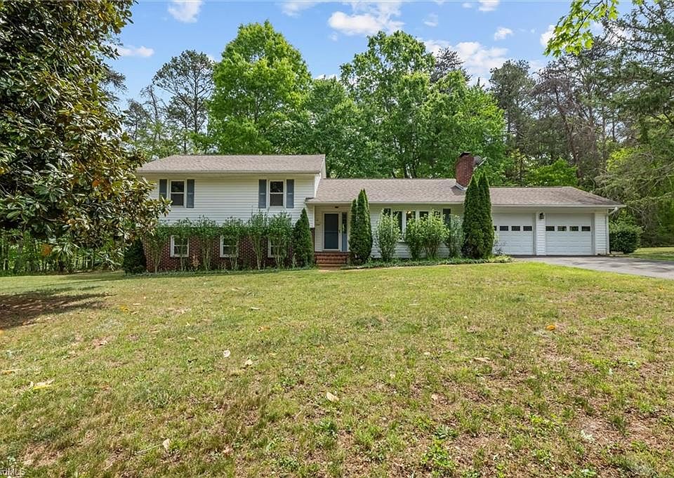 1st image of 388 Eldora Rd