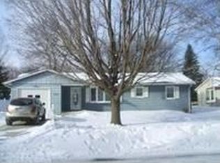 1703 James Ct, North Mankato, MN 56003