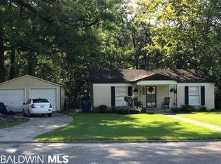 212 Mason St, Brewton, AL 36426