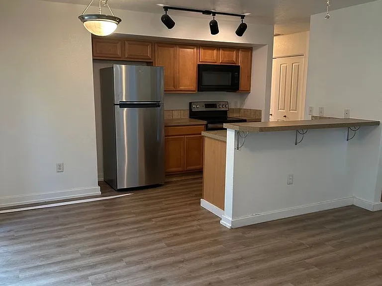 8955 W Candleston Ln — Photo 5
