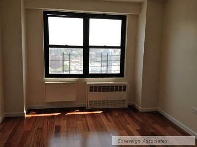 5th image of 150 W 225th St APT 21F